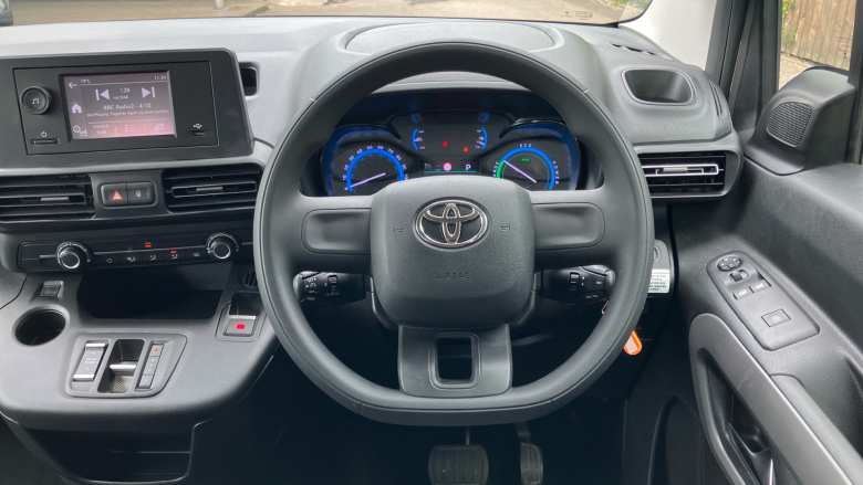 Toyota Proace City Verso 100kW Shuttle Long 50kWh 5dr Auto Electric Estate